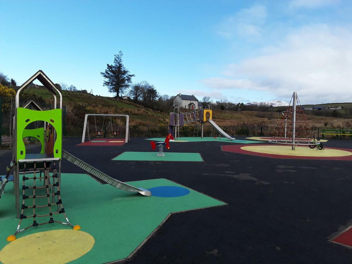 نزل Donegal Townفي The Bluestack Centre المظهر الخارجي الصورة